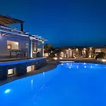 Charming Villa In Platis Gialos With Private Pool